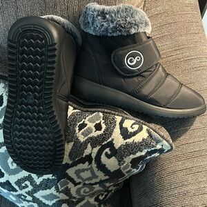 Women’s winter boots